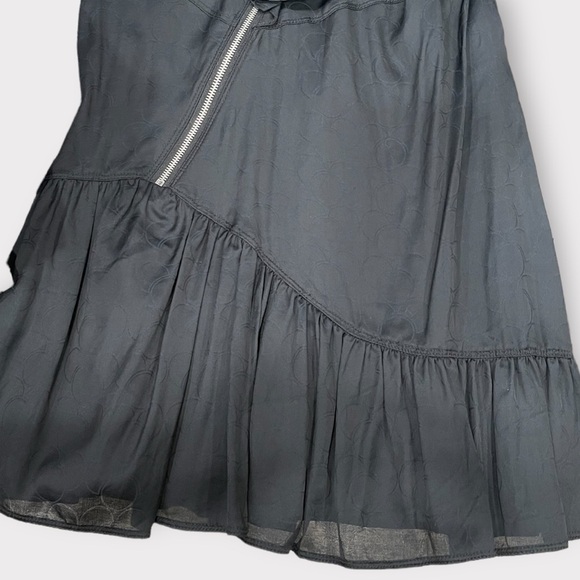 GUC Vintage Marc by Marc Jacobs Black Ruffle Zipper Dress. Size 4 - Picture 4 of 8